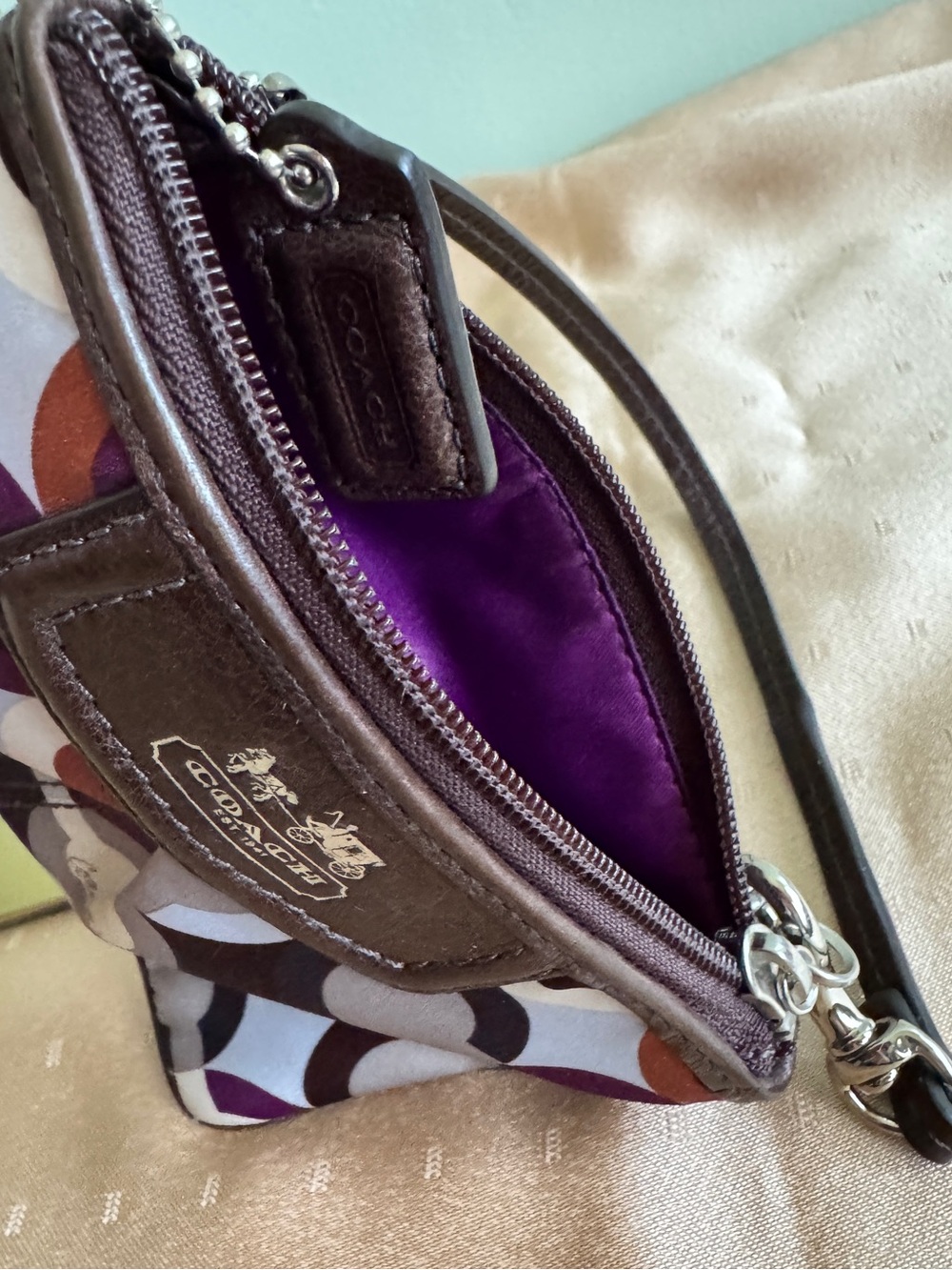 Coach Wristlet Wallet Madison Signature Op Art Sateen Print Brown Leather - Picture 4 of 6